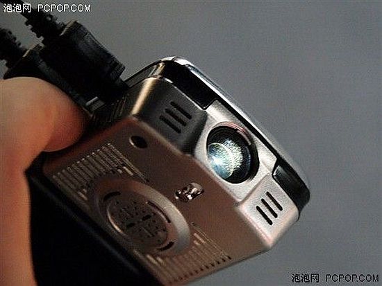 cking proejctor iphone 2 qlBTV 1333 cking proejctor iphone 2 qlBTV 1333